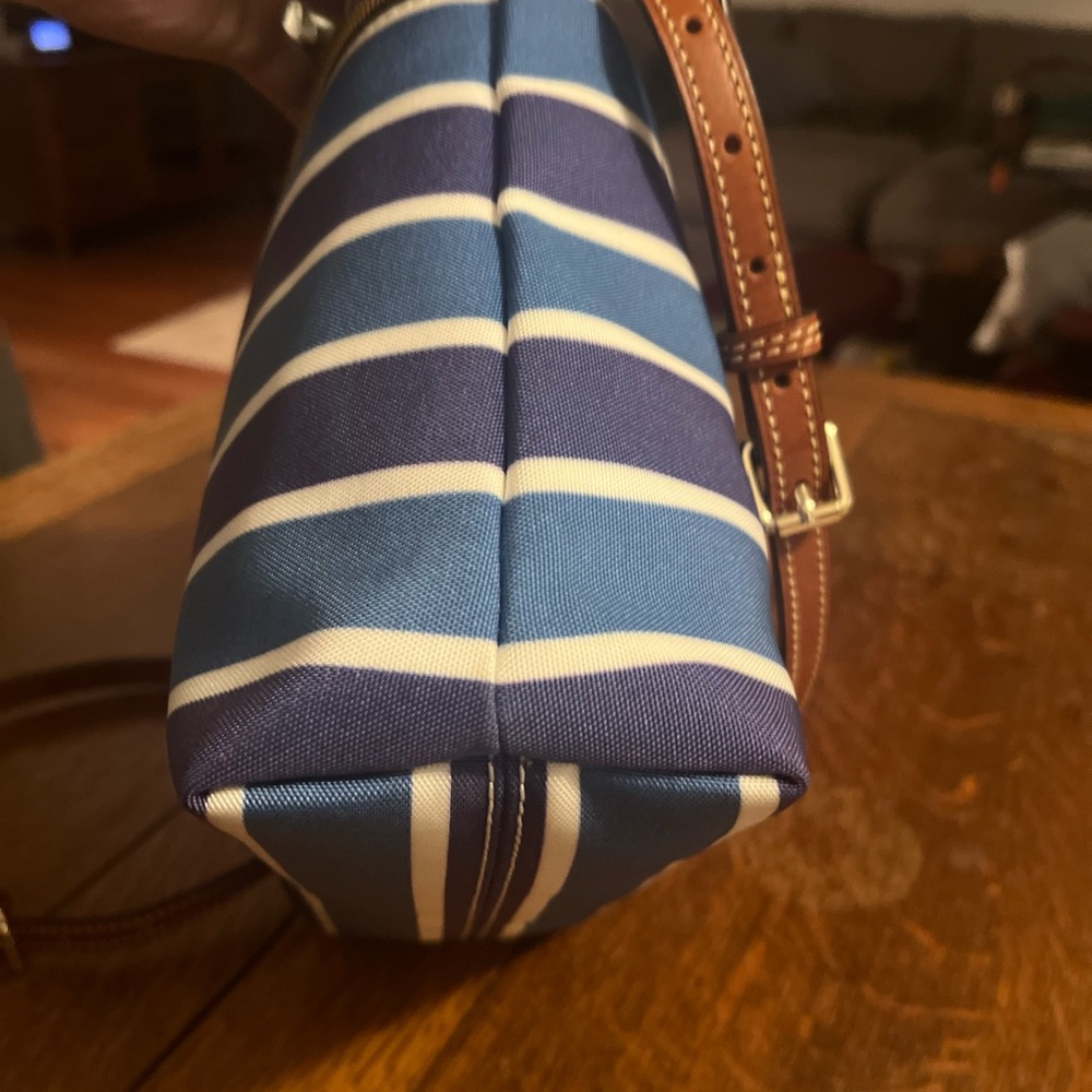 Dooney & Bourke Nautical Blue White Crossbody Bag - Picture 6 of 12